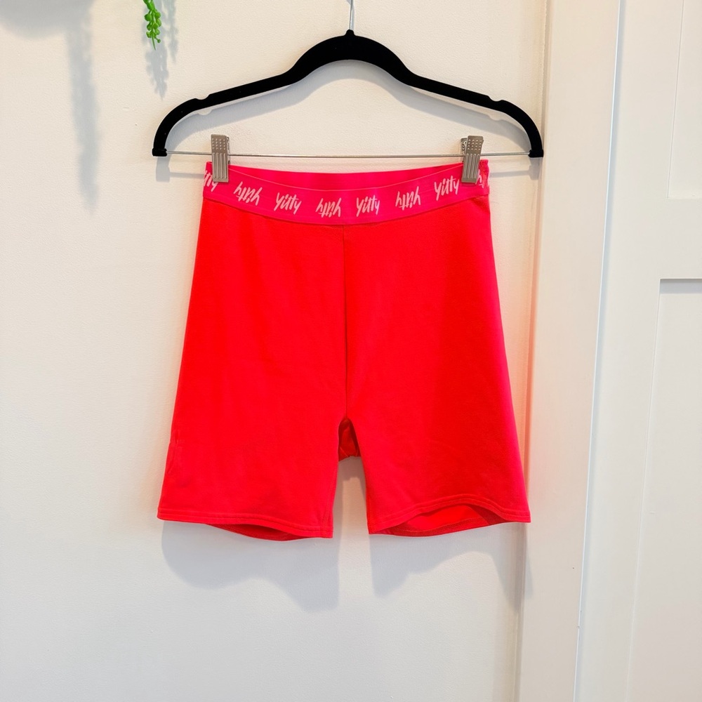 YITTY by Lizzo Major Label Smoothing High Waist Bike Shorts Hot Pink Women's S